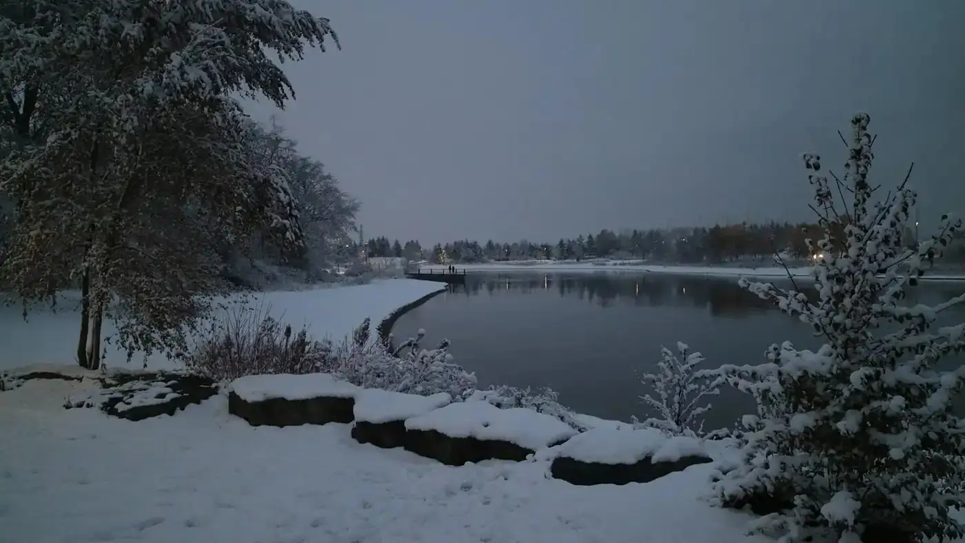 Lake Ontario Winter 2.jpg
