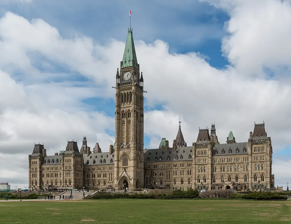 Centre Block, Ottawa, Southeast view 20170422 1