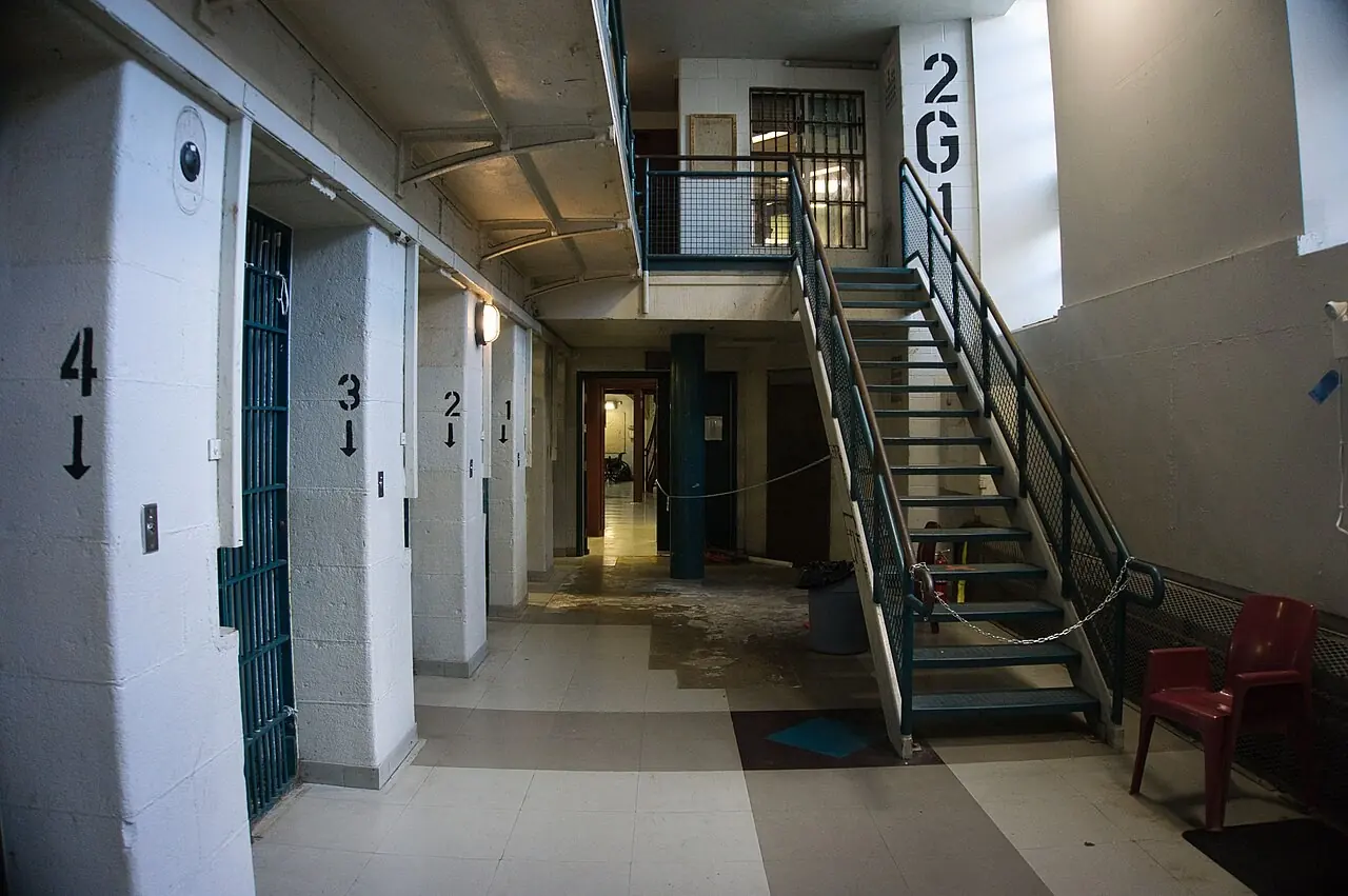Empty cell block range with numbered cells and stairs