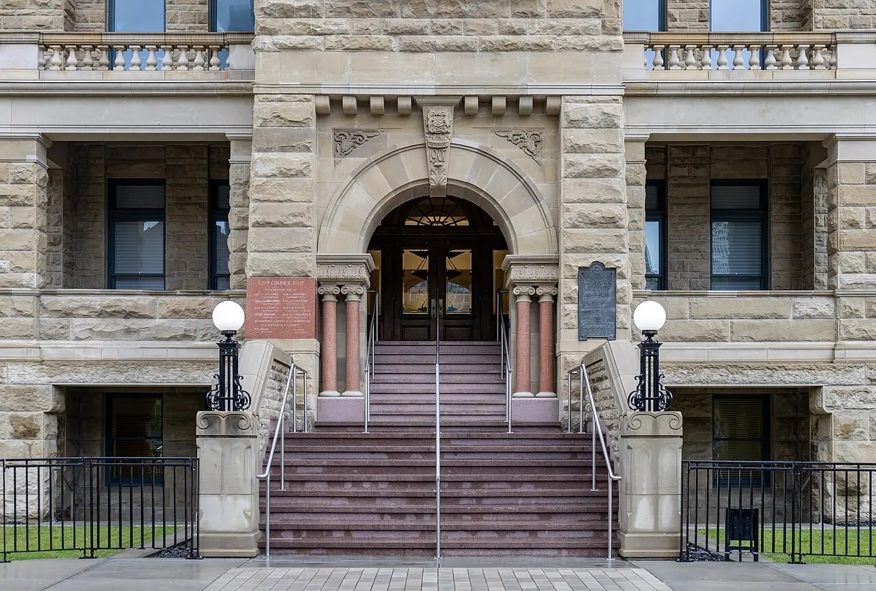 Front entrance and steps of historic Calgary City Hall